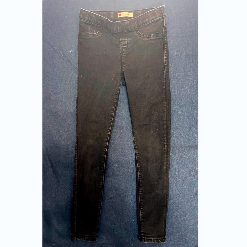Jeggings: Levi's Black Denim Pull-on Leggings, Size 12